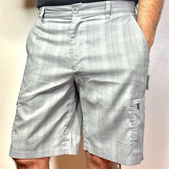 Greg Norman For Tasso Ella Men's Chino Flat Front Shorts Gray Size 38 - Picture 1 of 8